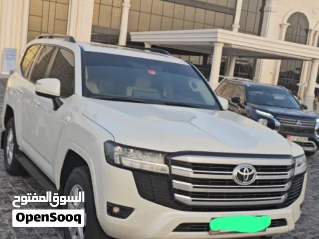 Used Toyota Land Cruiser in Sharjah
