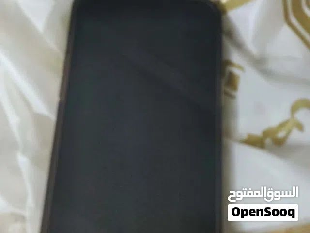 آيفون 12 برو ماكس رمادي مستخدم بحالة جيدة مع شاحن وذاكرة 128 جيجابايت (فيه ارتجاج خفيف بالكاميرا)