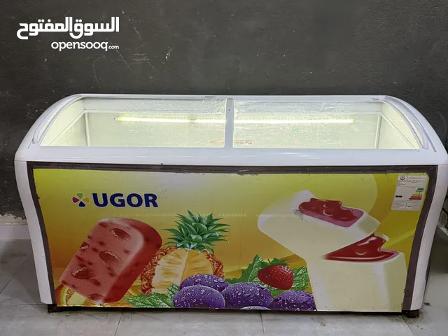 عارضتين UGOR للبيع بسعر جدا مناسب بعدهن نظيفات اخت الجديدات مستعملات قليل