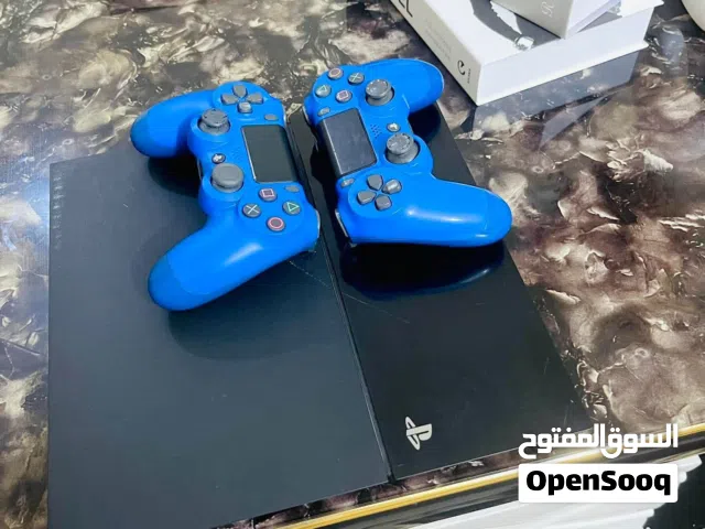 i am selling playstation 4 with 2 controllers and games