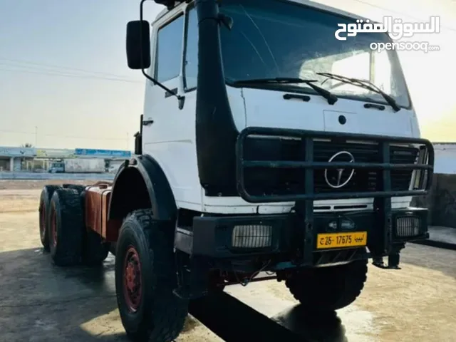 Tractor Unit Mercedes Benz 2009 in Zliten