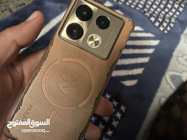 Infinix Note 40 Pro 256 GB in Amman