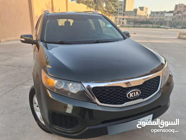 Used Kia Sorento in Tripoli