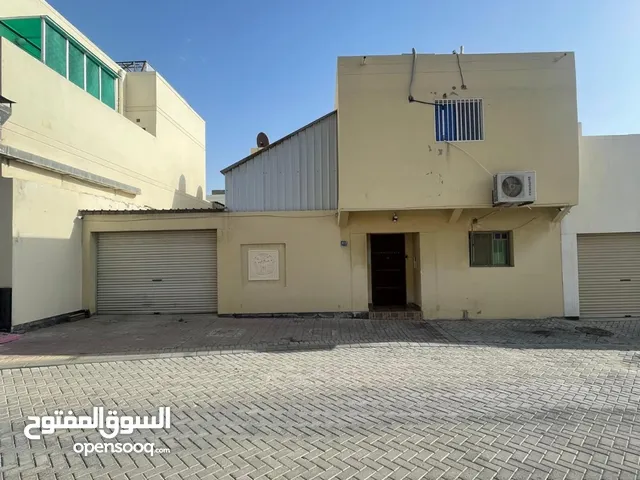 للبيع بيت في مدينة حمد دوار 4 For sale a house in Hamad Town