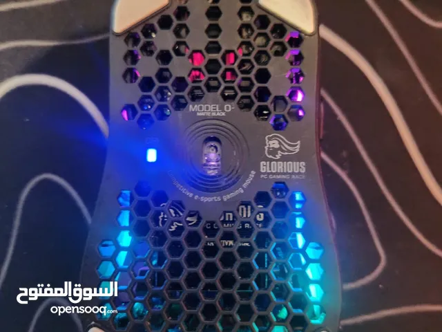 كيبورد للبيع و بي سعر جميل و بعضهم blue switch و red switch و ماوس للقيمنق كلهم قيمنق