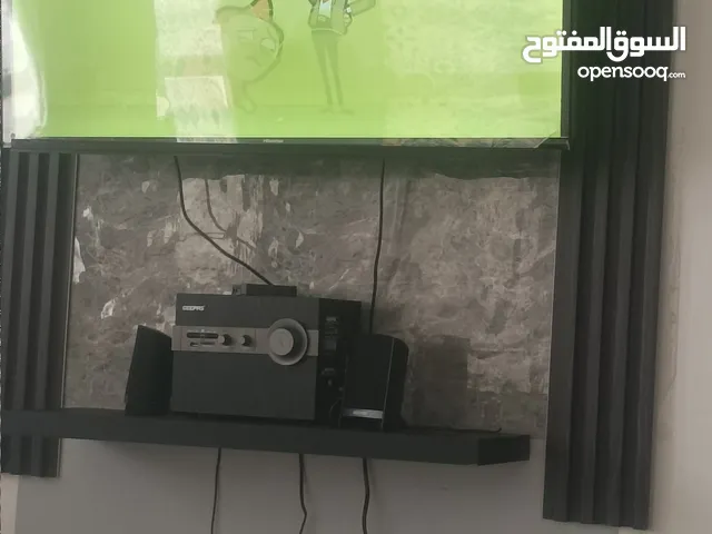 IKon Smart 32 inch TV in Al Batinah