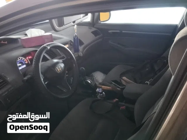 هوندا سيفيك للبيع بحالة ممتازة
