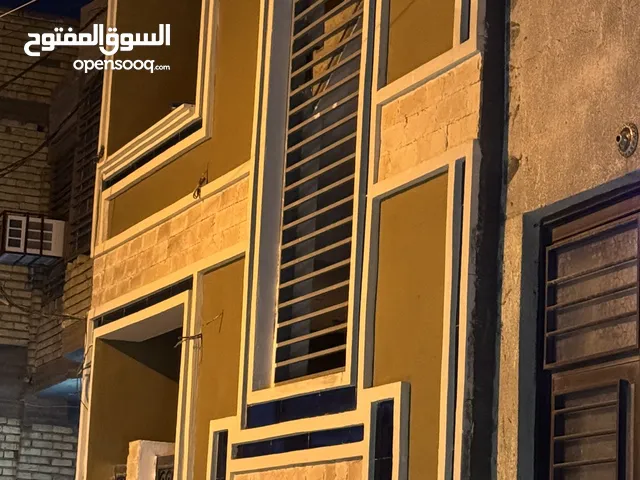 200 m2 More than 6 bedrooms Townhouse for Rent in Baghdad Dora