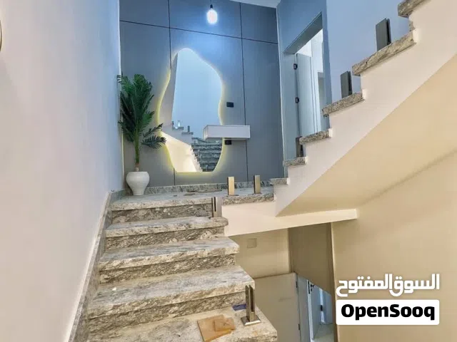 زوز فيلات حديثة للبيع دورين مفصولات كل دور مدخل خاص وملحق في المشتل مقابل مرمرة مول