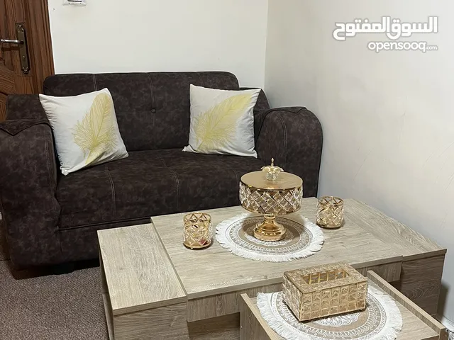 كنب سبع مقاعد