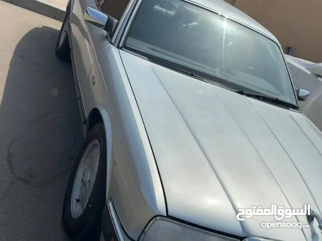 جاكوار Xj6 كلاسيك بحالة الوكاله ممشى بسيط جدا