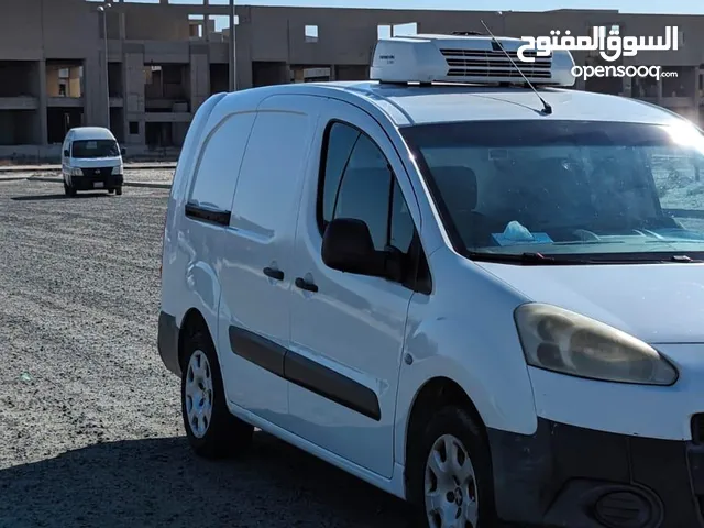 Peugeot Partner Van Short Body in Al Jahra