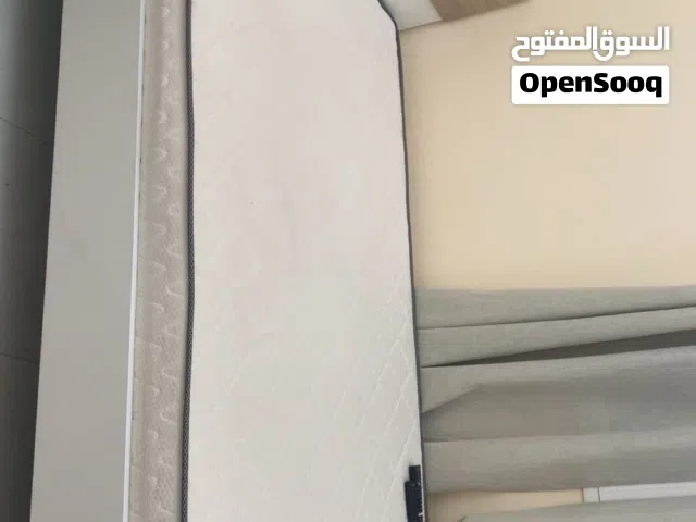 تخت مع كبت من دانوب هوم