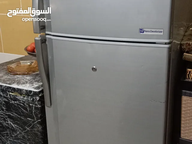 ثلاجة شارب بحالة جيده جيدا سبب التحديث