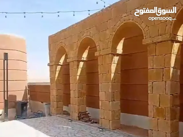 مقاول ترميمات مشبات طين حجر تراثي عريش ملاحق السوار نخل بجميع انواعه