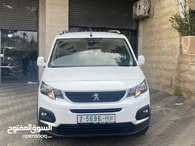 Peugeot Rifter 2019 in Ramallah and Al-Bireh