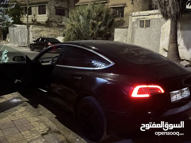 تسلا موديل 3