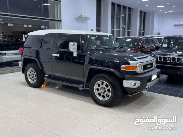 Toyota FJ-Cruiser 2013 (Black)