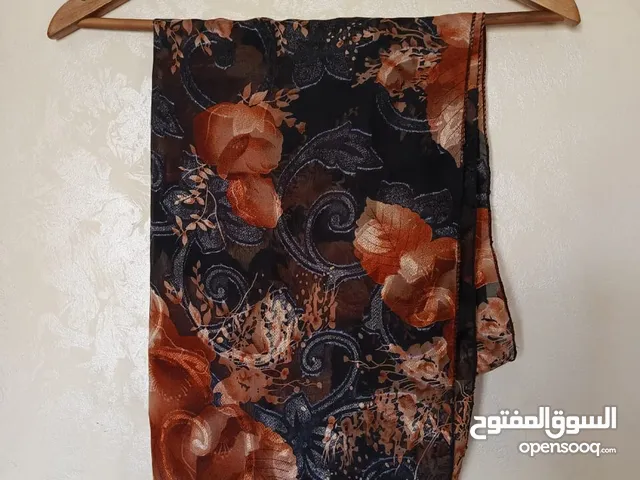 شال مستعمل الواحد ب دينار انواع مختلفة