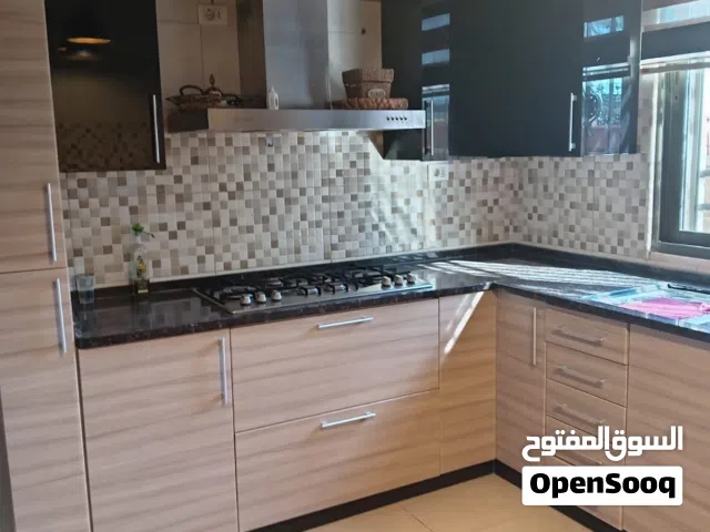 شقة مميزة للبيع قرب البشيتي