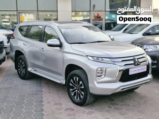 2022 Mitsubishi Montero Sport Standard