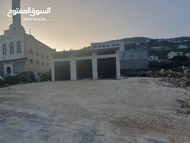 Unfurnished Shops in Nablus Rujeib