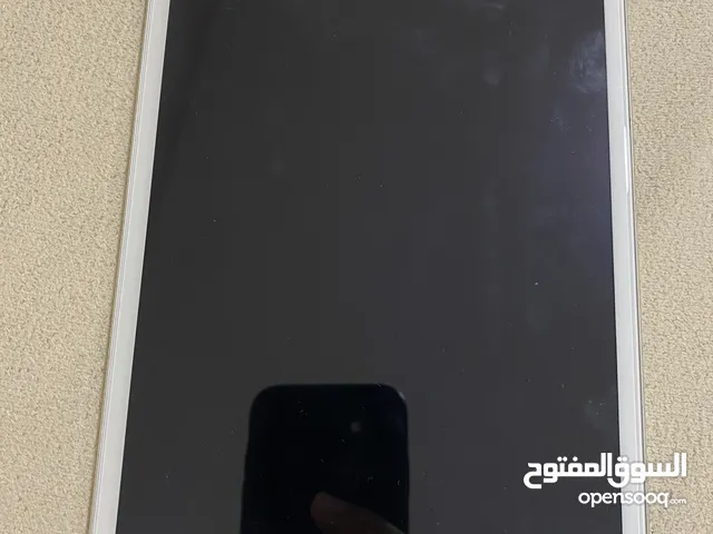 ايباد مني 2 نظيف جدا