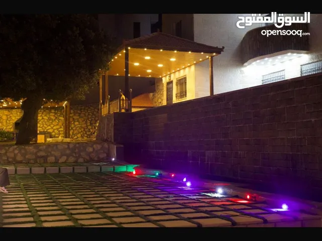 5 Bedrooms Farms for Sale in Zarqa Birayn