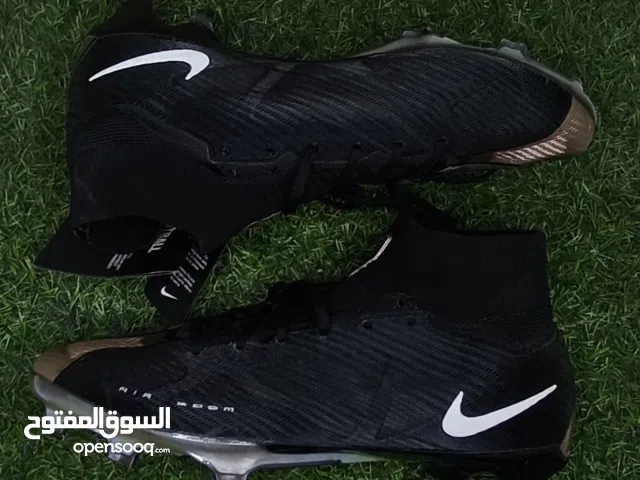 احذيه كره قدم