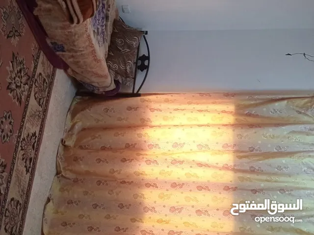 شقة مفروشة للايجار في مدينة عين الباشا حي المضمار15دقيقة عن عمان 20دقيقة عن مدينة جرش 15.