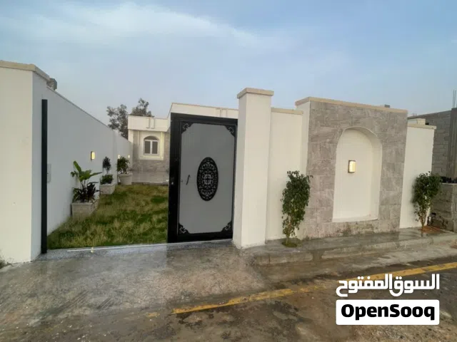 3 Bedrooms Farms for Sale in Tripoli Wadi Al-Rabi