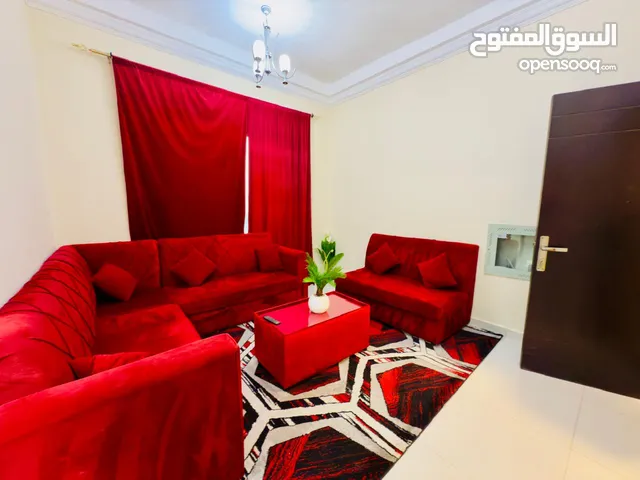 z9 غرفتين وصاله مفروش منطقه الروضه 1-بجوار قسم شرطه الحميديه -موقع مميز جدا -4500 شامل الفواتتير