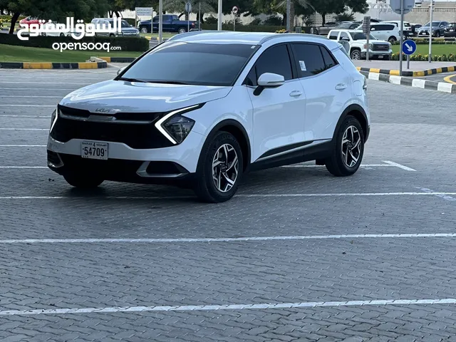 SUV Kia in Sharjah