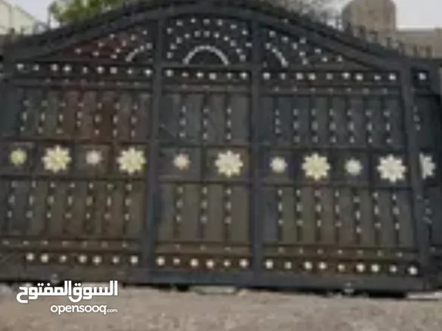 مطلوب بوابة سلايد (سحب) مستعمل.. مقاس عرض 4م