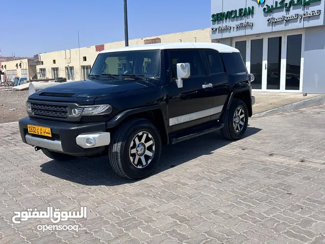 Used Toyota FJ in Al Dhahirah