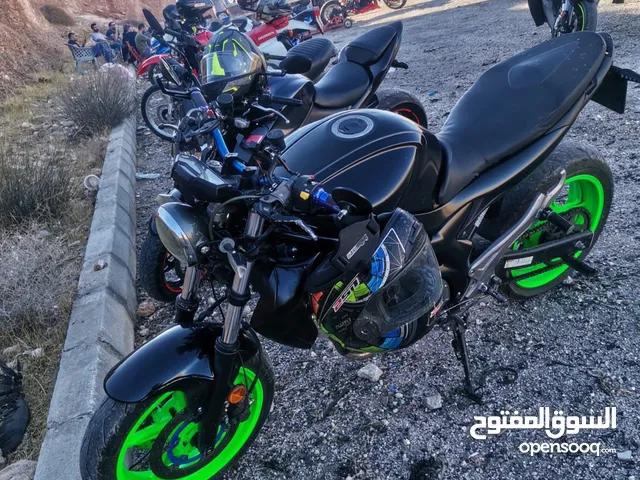 سوزوكي sv650 موديل 2013