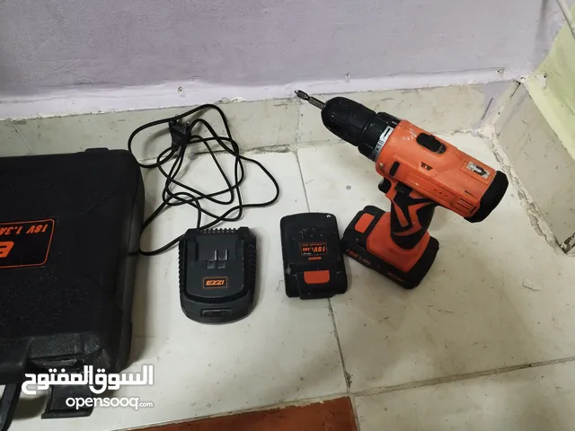 ماكيتا عز / شنيور شحن