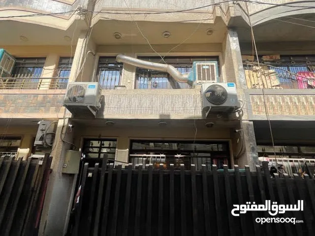 110m2 3 Bedrooms Townhouse for Sale in Baghdad Saidiya