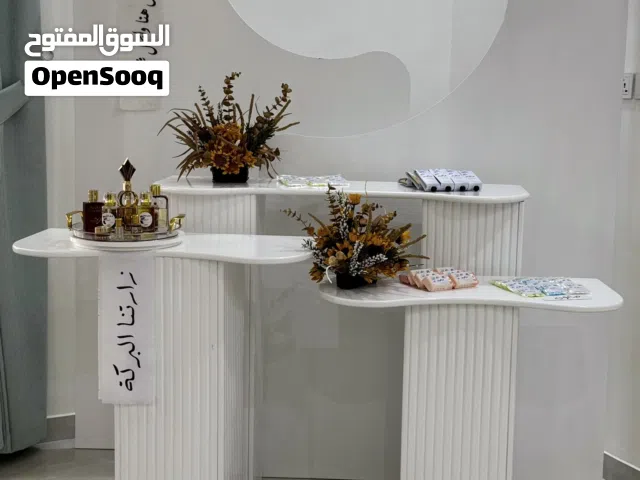 ستاندات - طاولات للإيجار اليومي والاسبوعي والشهري