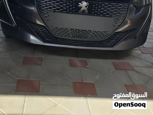 بيجو 208 جي تي