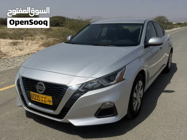 2019 نيسان التيما S