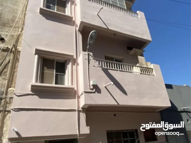 1 m2 2 Bedrooms Villa for Sale in Muharraq Busaiteen