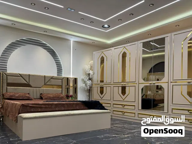 نجارة قادر العيداني ل كاف أعمال النجارة وفتح وشد جميع أنواع الغرفة وتنصيب الأبواب