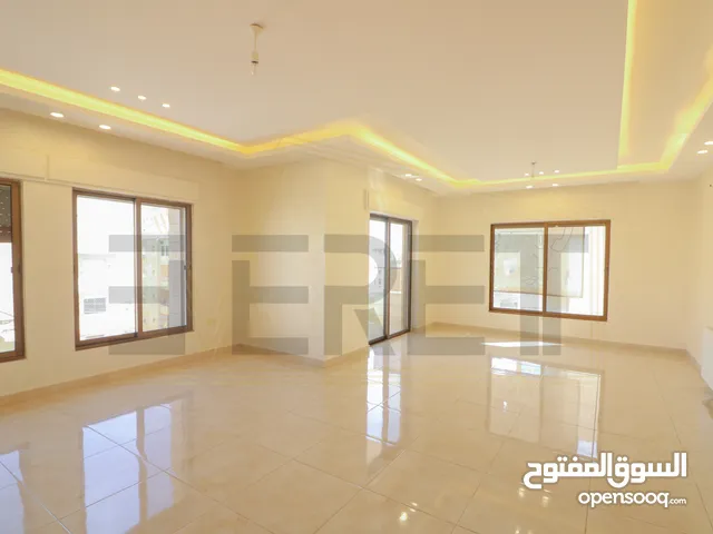 221 m2 3 Bedrooms Apartments for Sale in Amman Khalda