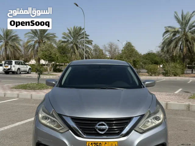 2017 نيسان التيما SV