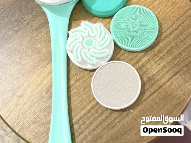 فرشاه استحمام تدليك كهربائيه مقاومه للماء