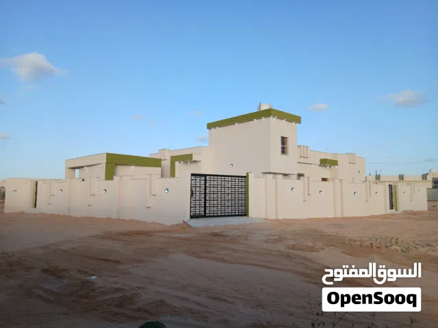 250 m2 3 Bedrooms Townhouse for Sale in Misrata Other