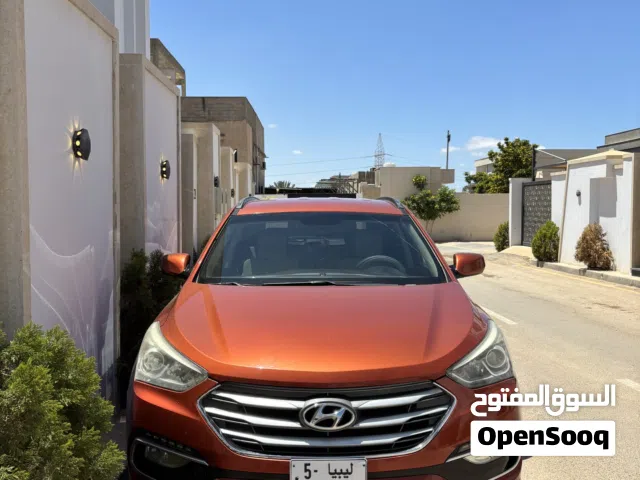 2017 هيونداي سنتافي Standard