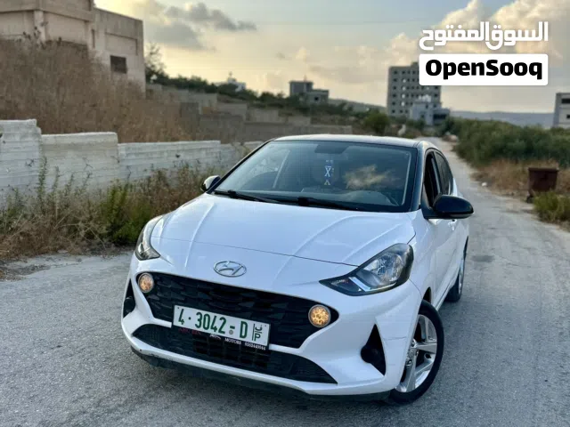 2022 هيونداي i10 Standard