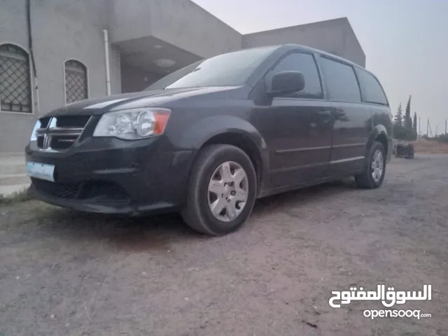 Used Dodge Caravan in Tripoli